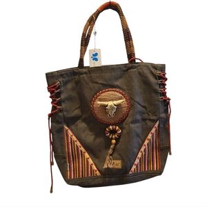 XIU Southwestern Style Skull Tote Bag with Multi Color Design NEW!